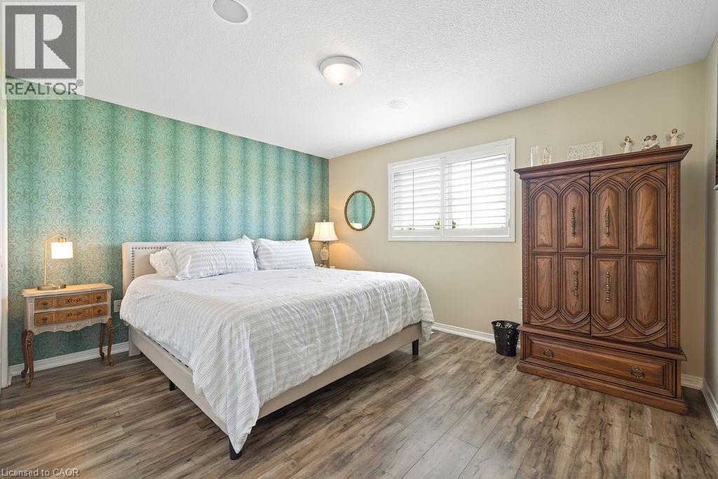 54 Briarose Place, Hamilton, Ontario  L9C 7V3 - Photo 25 - 40773879