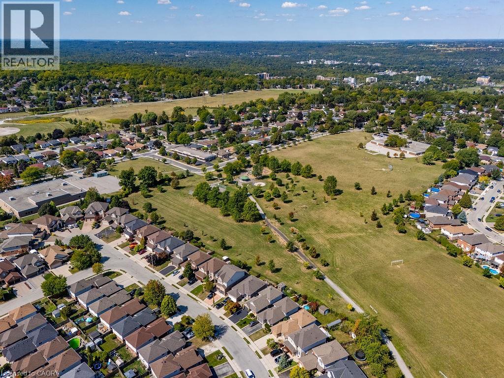 54 Briarose Place, Hamilton, Ontario  L9C 7V3 - Photo 46 - 40773879