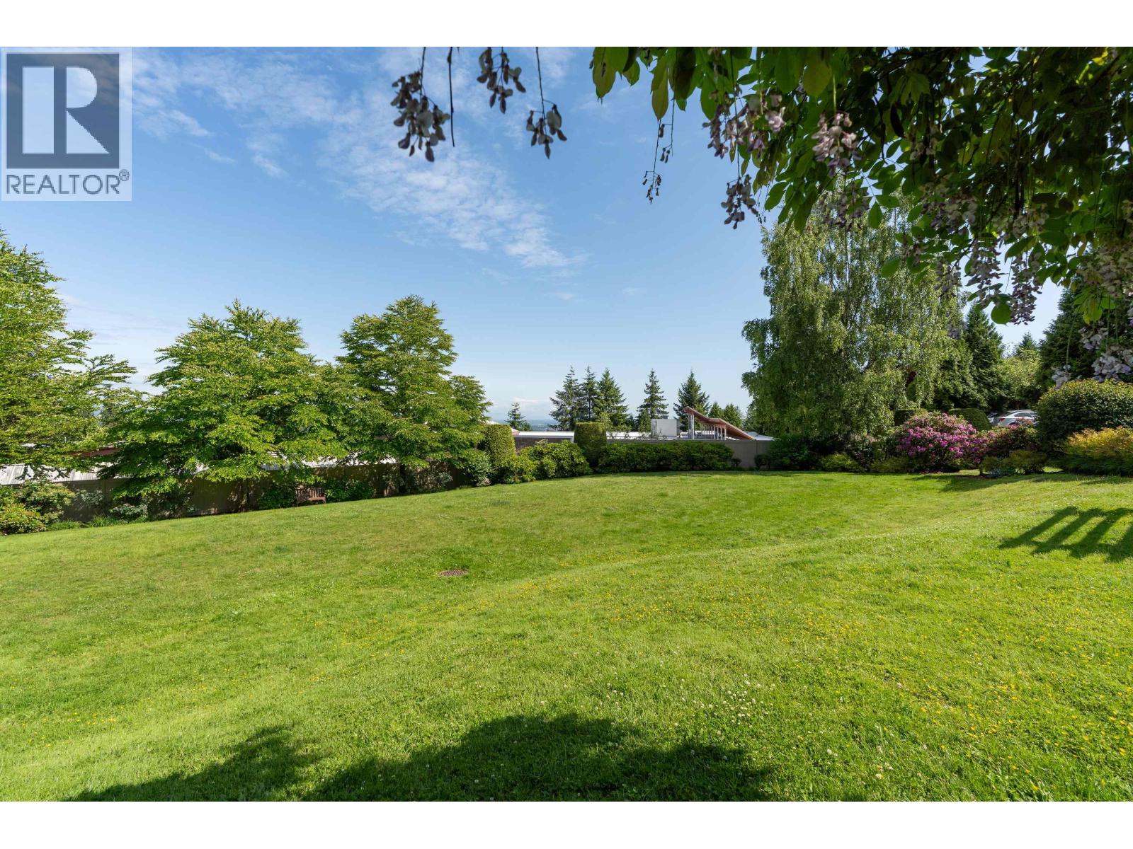 212 1432 Parkway Boulevard, Coquitlam, British Columbia  V3E 3L9 - Photo 31 - R3043056