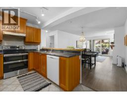 212 1432 PARKWAY BOULEVARD, Coquitlam, British Columbia