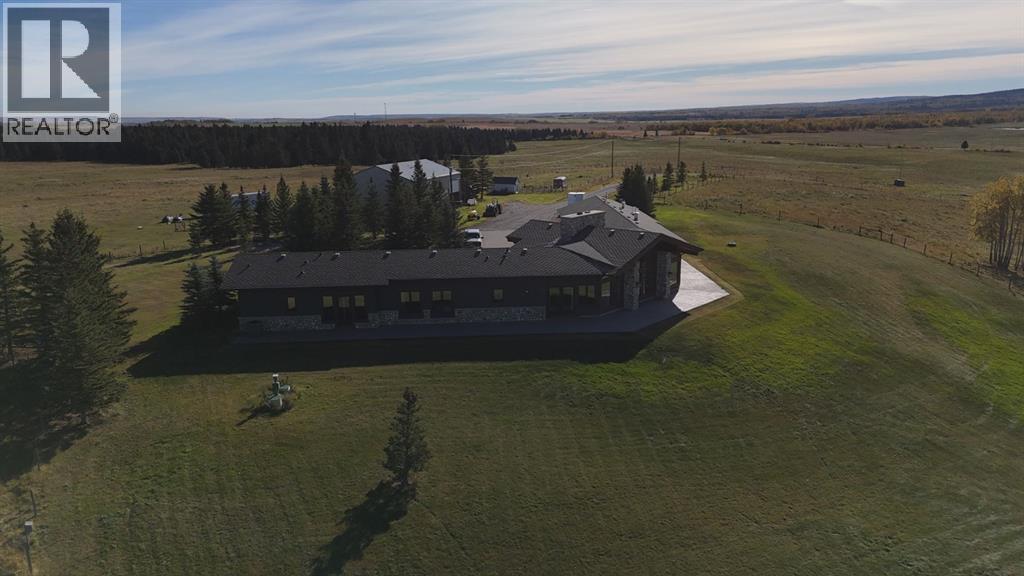 44110 Township Road 242, Rural Rocky View County, Alberta  T3Z 0B8 - Photo 5 - A2263914