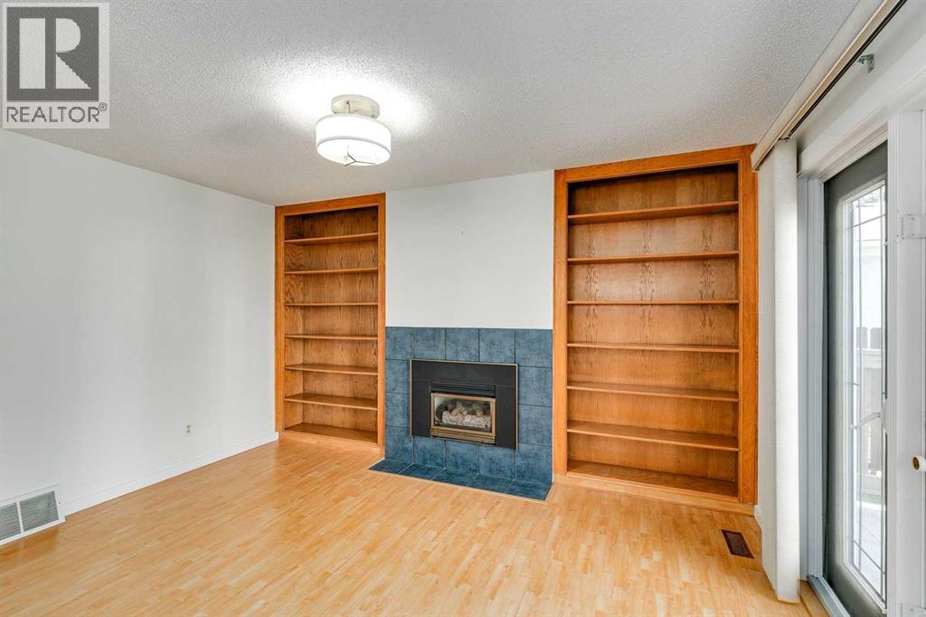 76 Woodstock Road Sw, Calgary, Alberta  T2W 5W2 - Photo 11 - A2265651