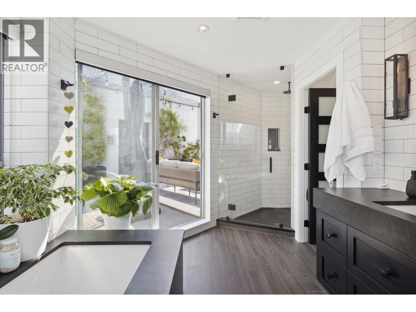 2901 120 W 2nd Street, North Vancouver, British Columbia  V7M 1C3 - Photo 34 - R3063030