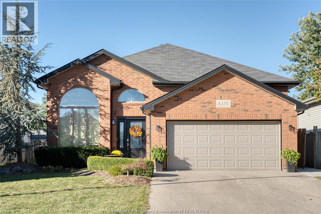 4335 St. Clair Avenue, lasalle, Ontario