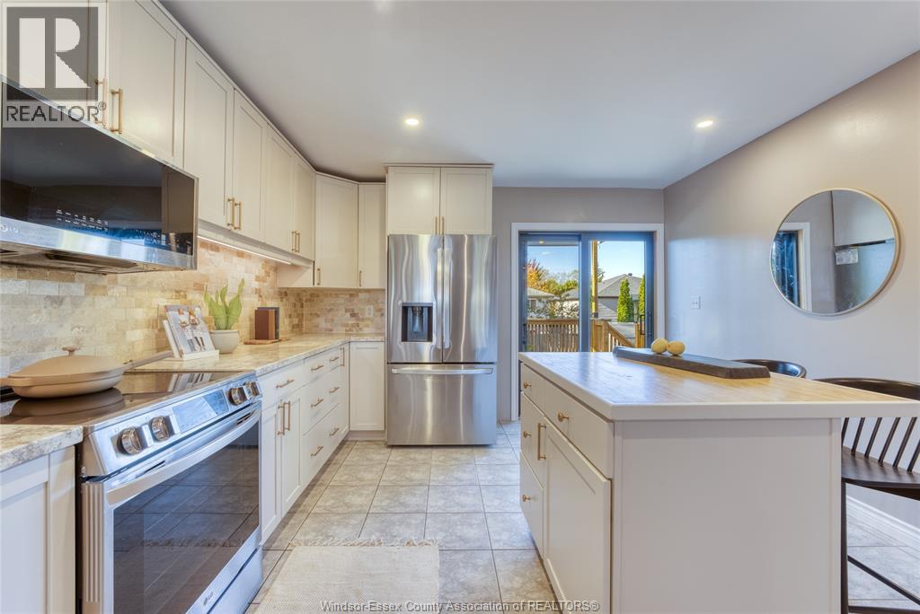 4335 St. Clair Avenue, Lasalle, Ontario  N9H 2N3 - Photo 7 - 25027510