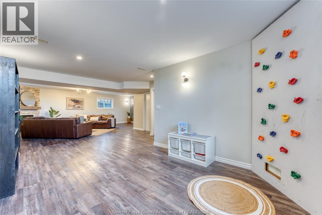 4335 St. Clair Avenue, Lasalle, Ontario  N9H 2N3 - Photo 15 - 25027510