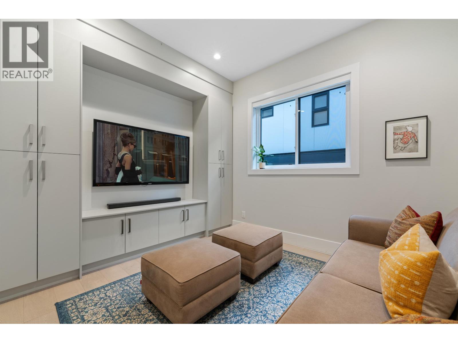 3404 Mamquam Road, Squamish, British Columbia  V8B 0S6 - Photo 16 - R3053856