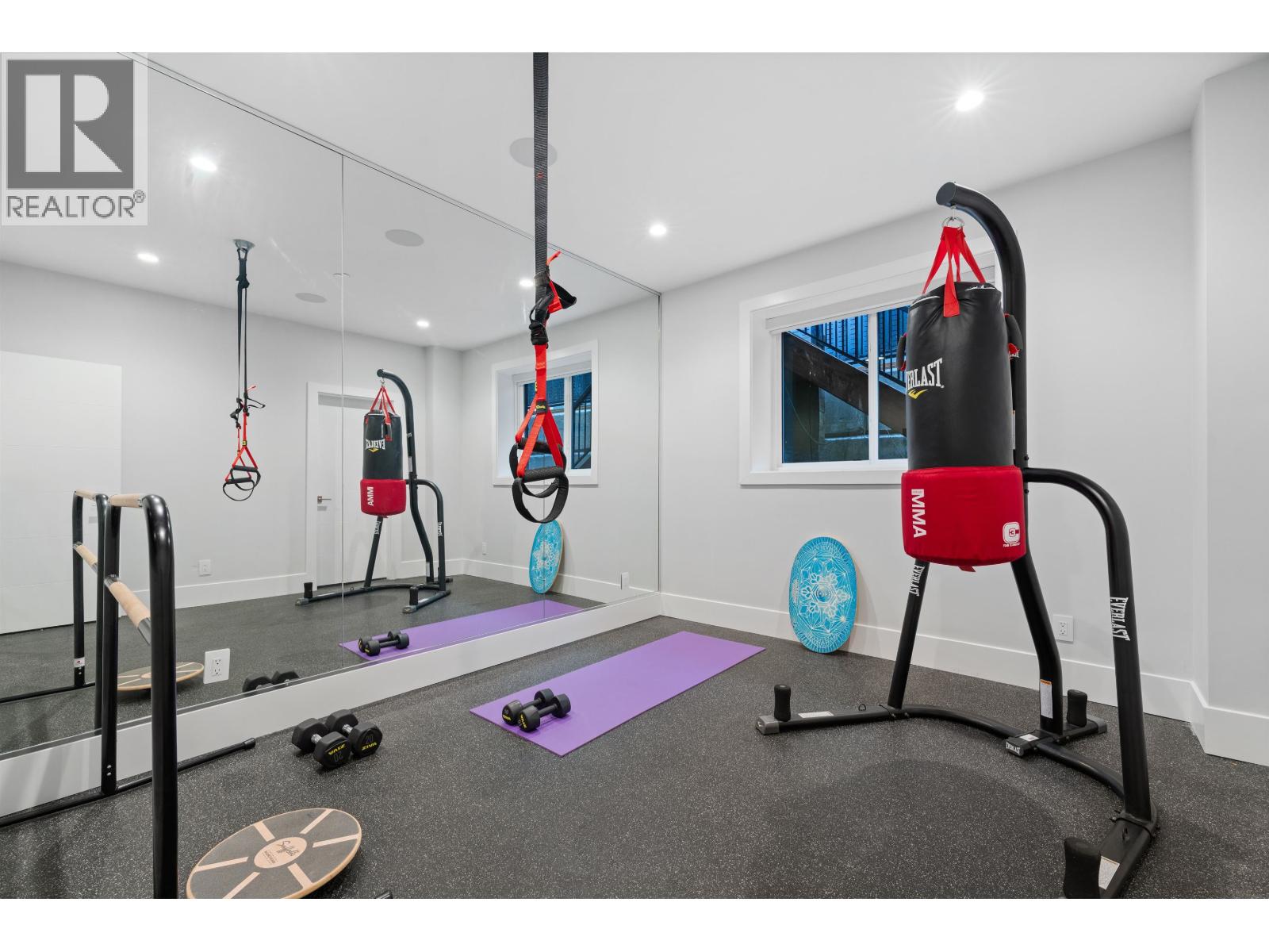 3404 Mamquam Road, Squamish, British Columbia  V8B 0S6 - Photo 34 - R3053856