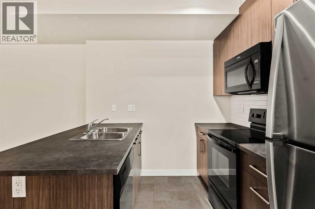 212, 300 Marina Drive, Chestermere, Alberta  T1X 0P6 - Photo 9 - A2263973