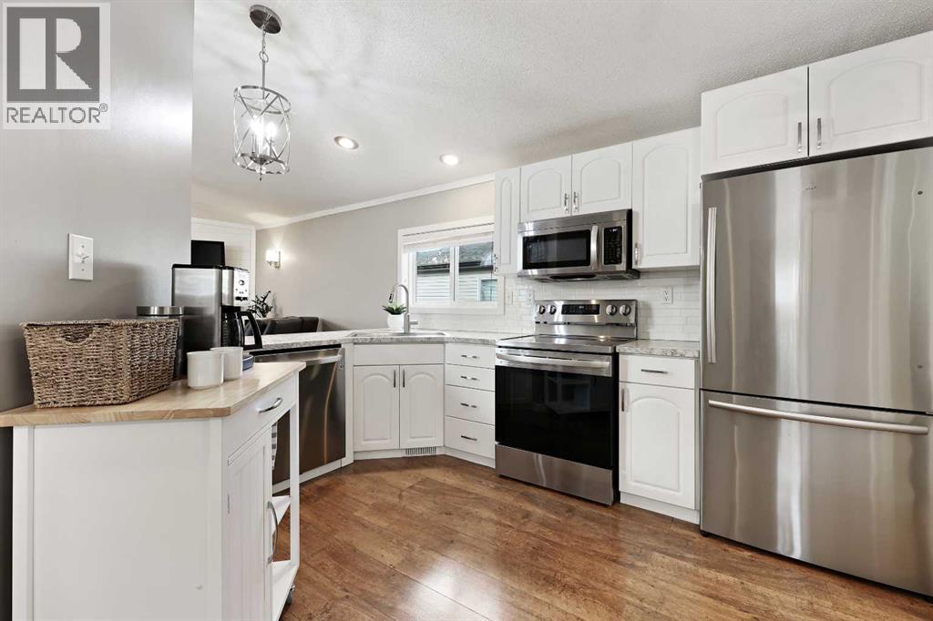 835 Beckner Crescent, Carstairs, Alberta  T0M 0N0 - Photo 14 - A2264611