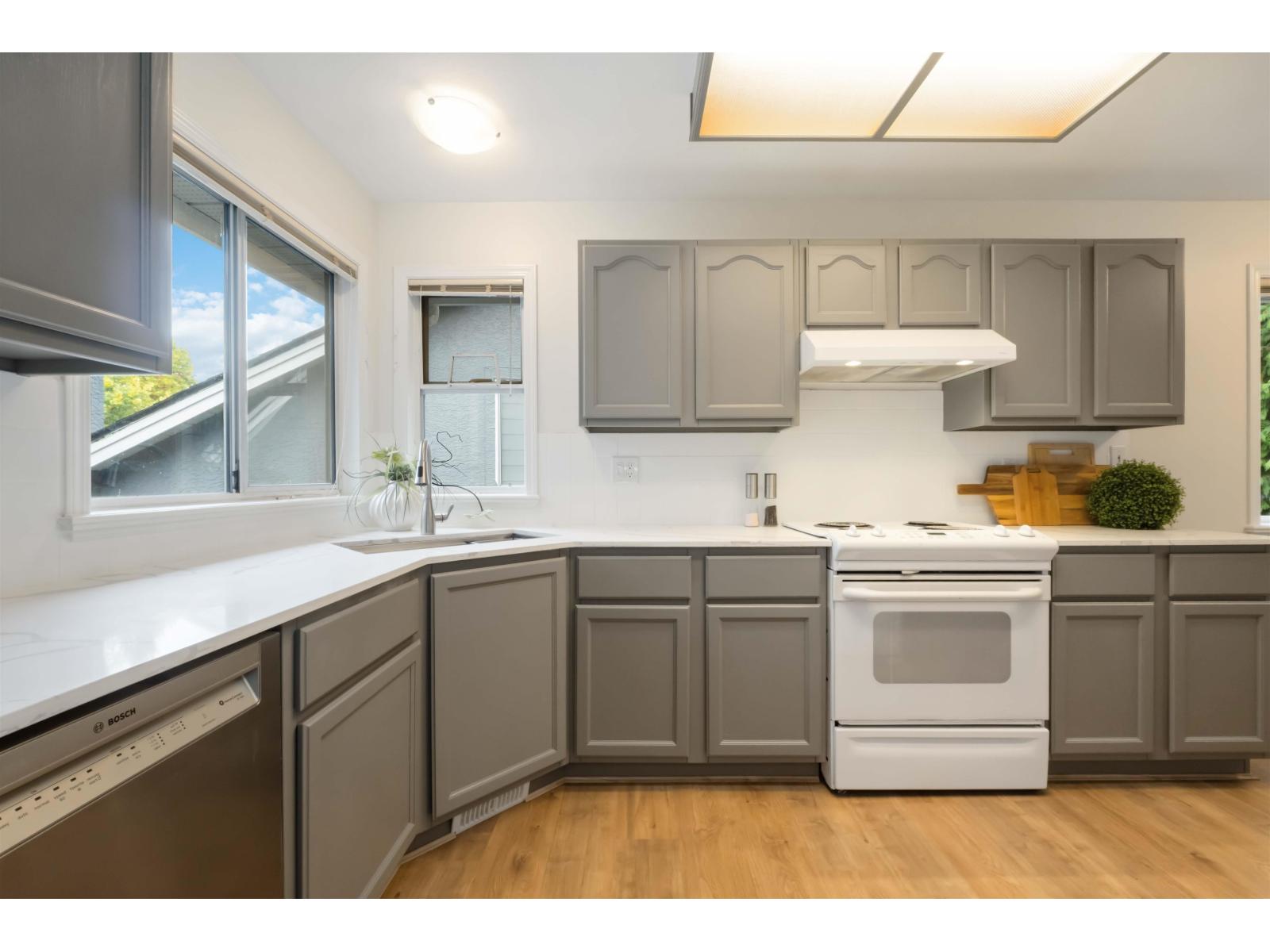 16080 108a Avenue, Surrey, British Columbia  V4N 1P1 - Photo 12 - R3063108