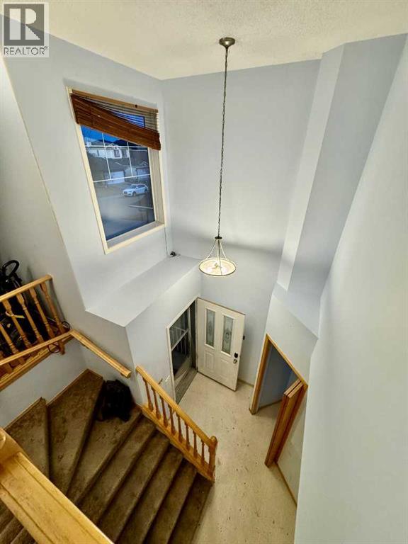 146 Coverton Heights Ne, Calgary, Alberta  T3K 5B2 - Photo 2 - A2267393