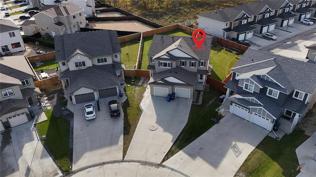 427 Castlebury Meadows Drive, Winnipeg, Manitoba  R2R 2X5 - Photo 3 - 202527510