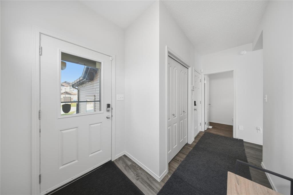 427 Castlebury Meadows Drive, Winnipeg, Manitoba  R2R 2X5 - Photo 5 - 202527510