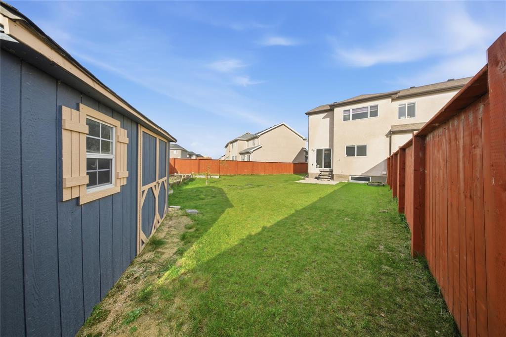 427 Castlebury Meadows Drive, Winnipeg, Manitoba  R2R 2X5 - Photo 36 - 202527510