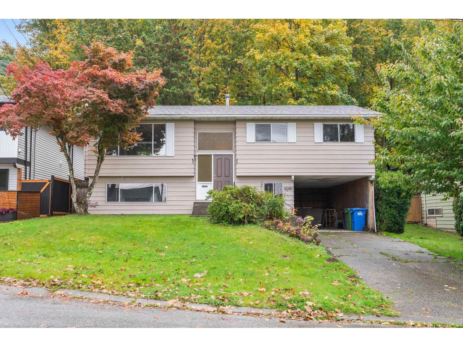 35180 Cassiar Avenue, Abbotsford, British Columbia  V2S 5R4 - Photo 1 - R3062199