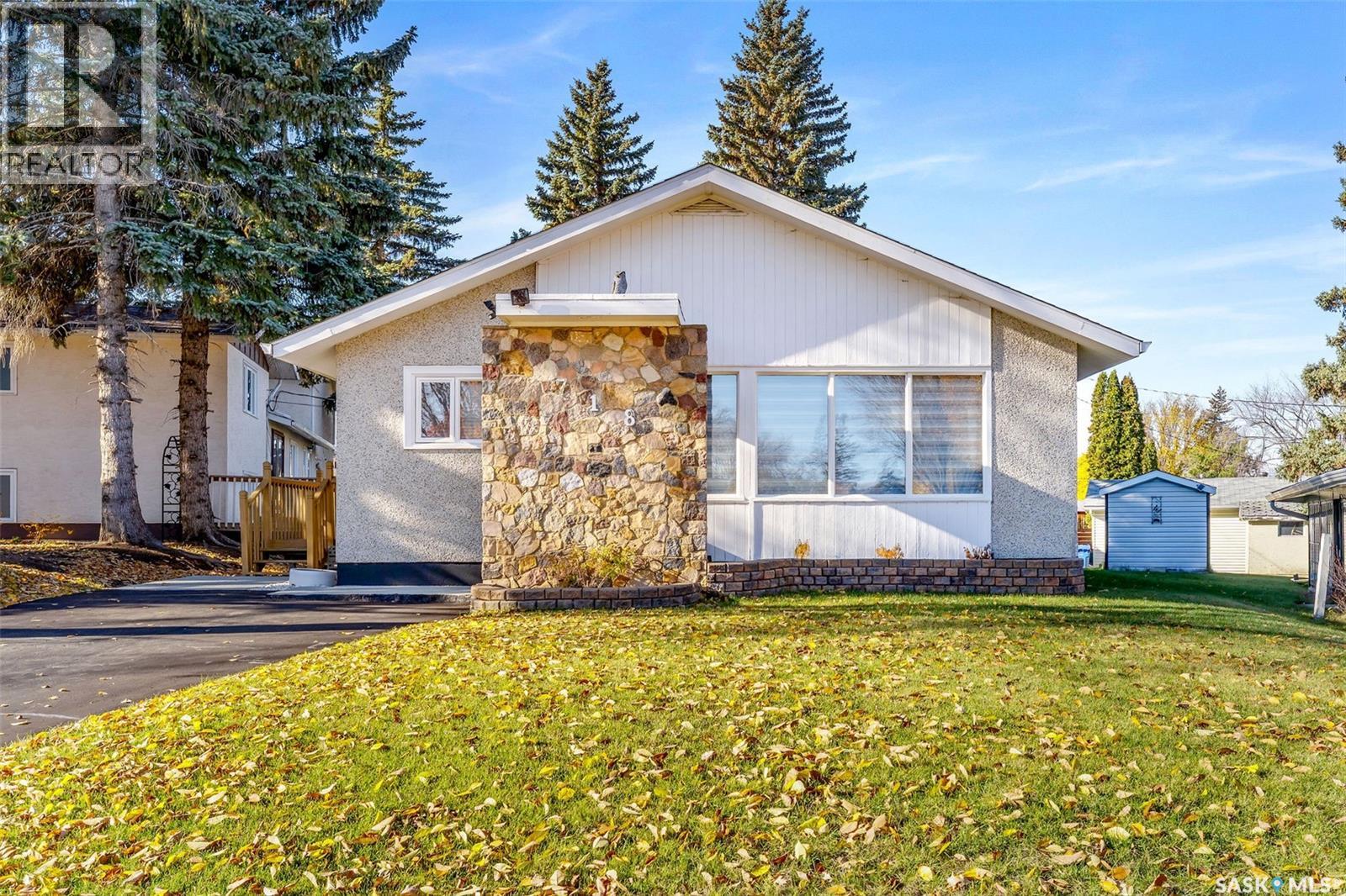 718 Cuelenaere Street, Prince Albert, Saskatchewan  S6V 2S9 - Photo 1 - SK021936