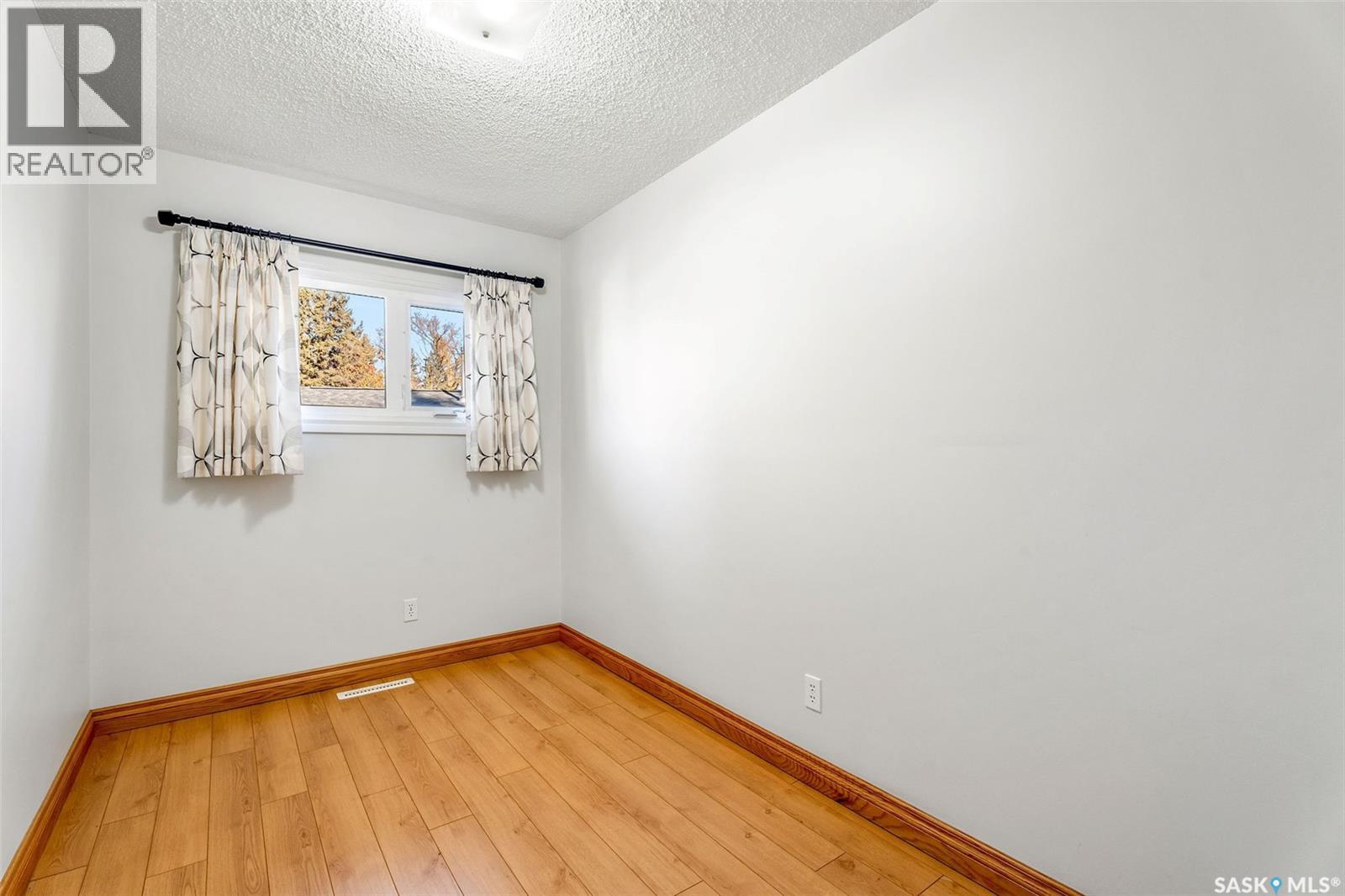 718 Cuelenaere Street, Prince Albert, Saskatchewan  S6V 2S9 - Photo 21 - SK021936