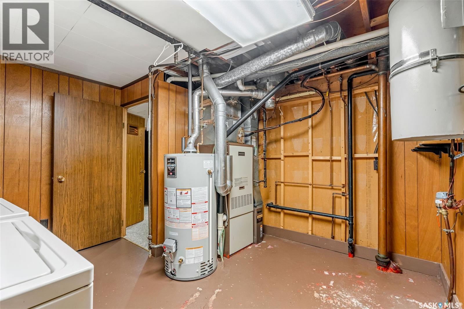 718 Cuelenaere Street, Prince Albert, Saskatchewan  S6V 2S9 - Photo 33 - SK021936