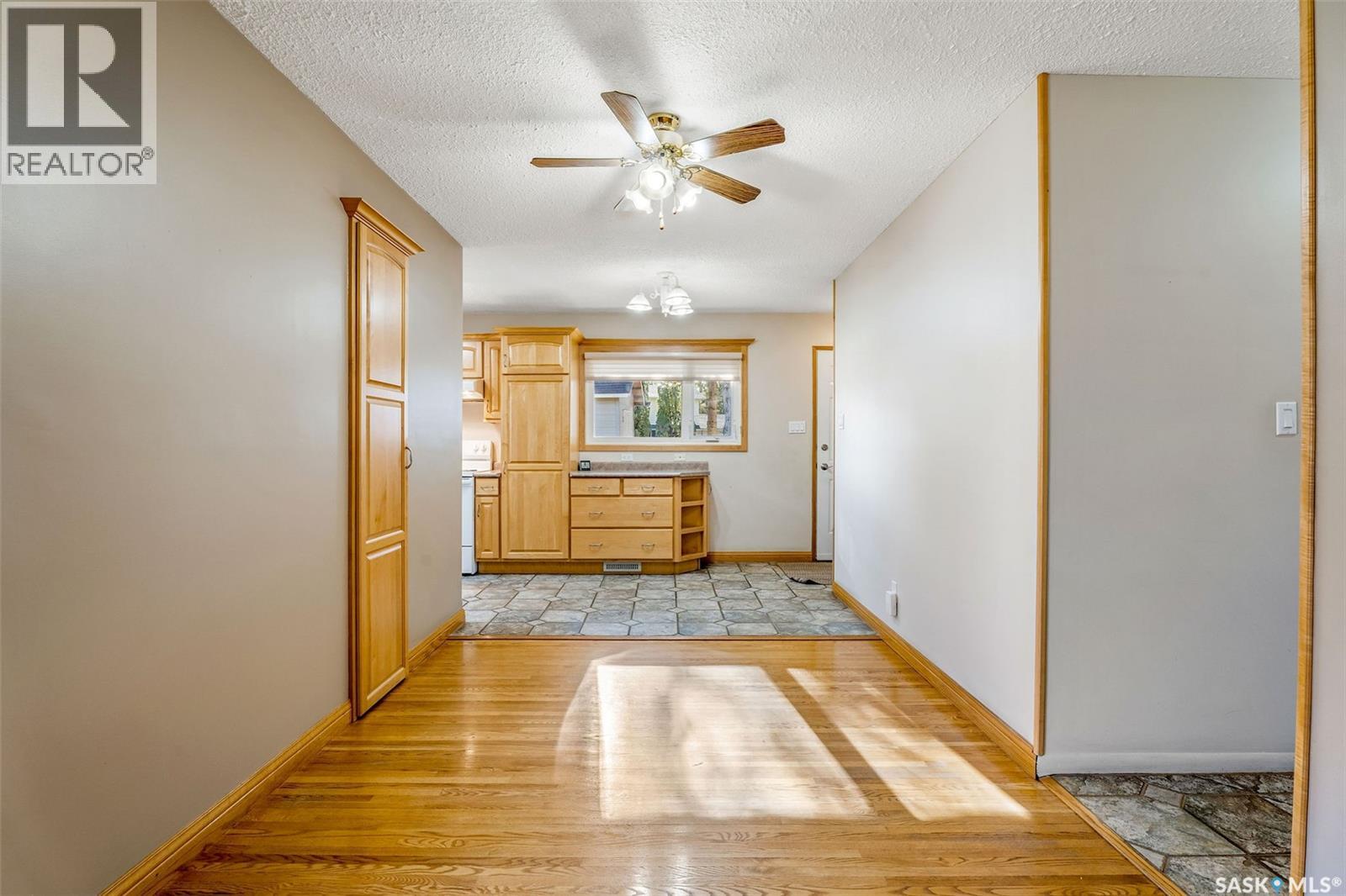 718 Cuelenaere Street, Prince Albert, Saskatchewan  S6V 2S9 - Photo 8 - SK021936