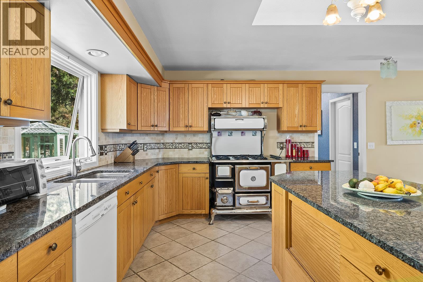 1282 Lakeview Cove Place, West Kelowna, British Columbia  V1Z 3P6 - Photo 11 - 10367059