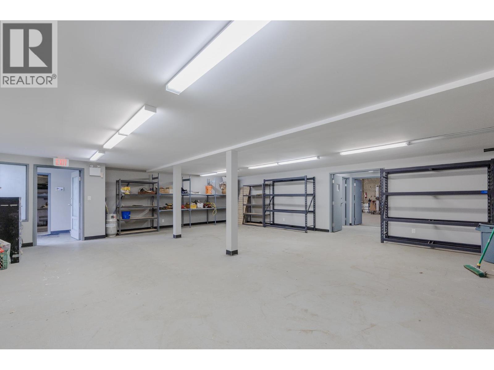 3905 2nd Avenue, Burnaby, British Columbia  V5C 3W9 - Photo 13 - C8073448