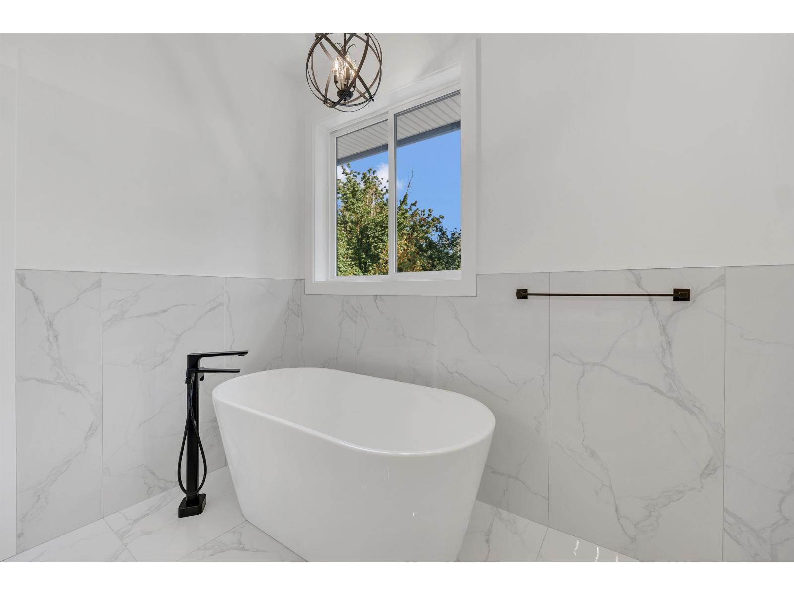 2378 Merlot Boulevard, Abbotsford, British Columbia  V4X 0A6 - Photo 21 - R3048219