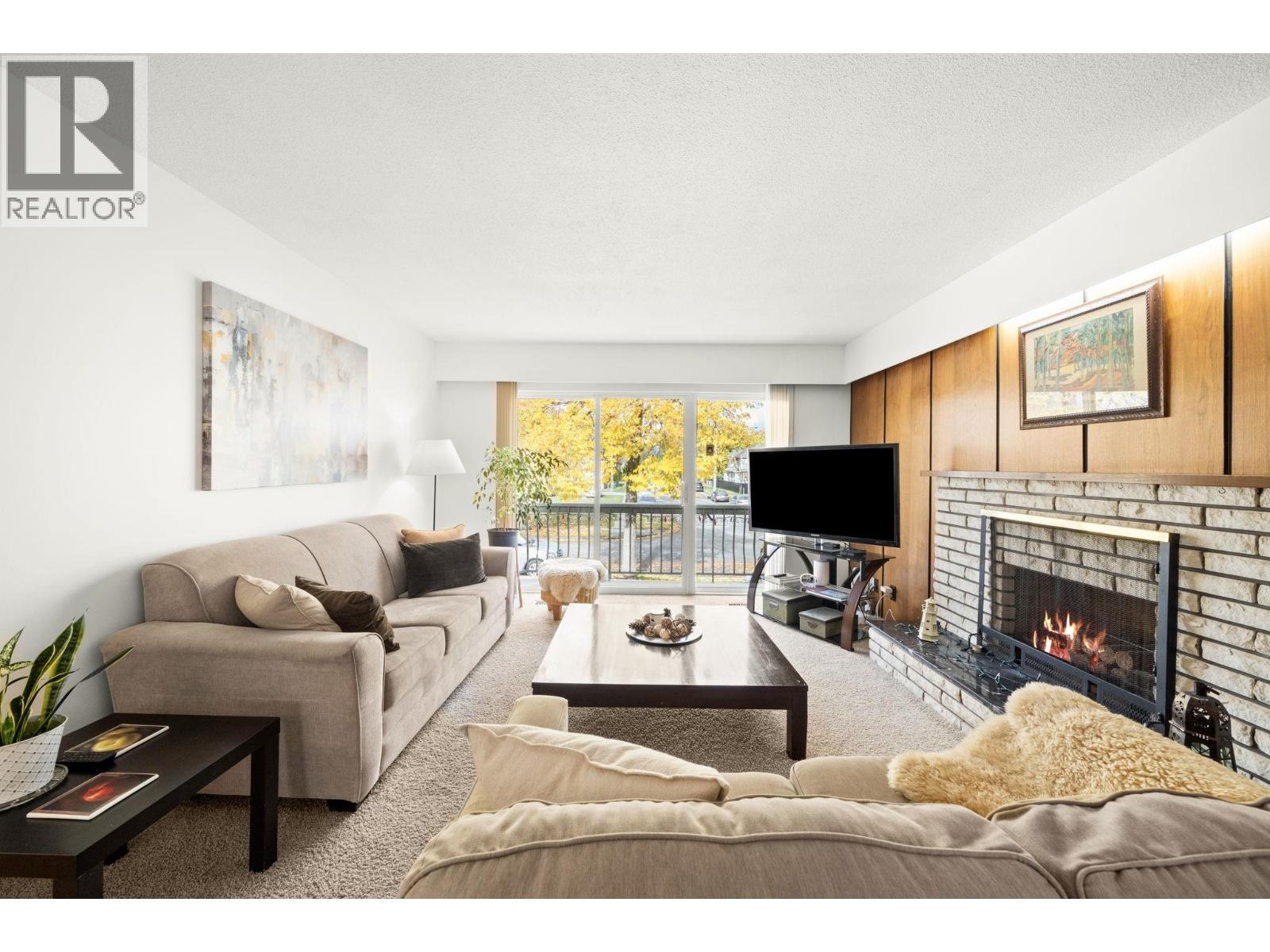 2182 E 45th Avenue, Vancouver, British Columbia  V5P 1N8 - Photo 2 - R3063060