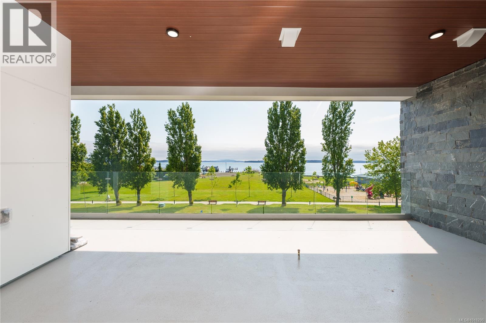 302 9570 Fifth St, Sidney, British Columbia  V8L 2W5 - Photo 26 - 1018290