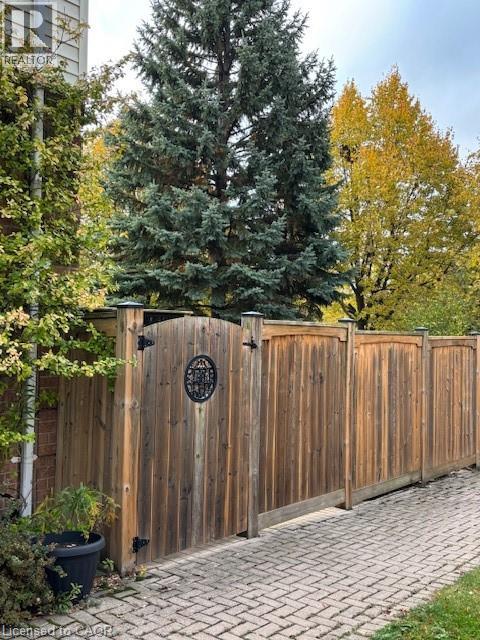 98 Fellowes Crescent, Waterdown, Ontario  L8B 0M7 - Photo 15 - 40783839