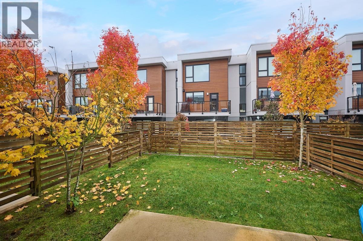 30 3597 Malsum Drive, North Vancouver, British Columbia  V7G 0B2 - Photo 7 - R3062879