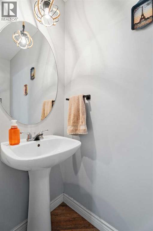 242 Elgin Place Se, Calgary, Alberta  T2Z 4V8 - Photo 18 - A2264618