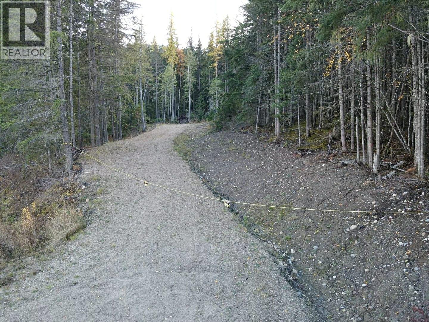 Lot 1 Brouse Loop Road, nakusp, British Columbia