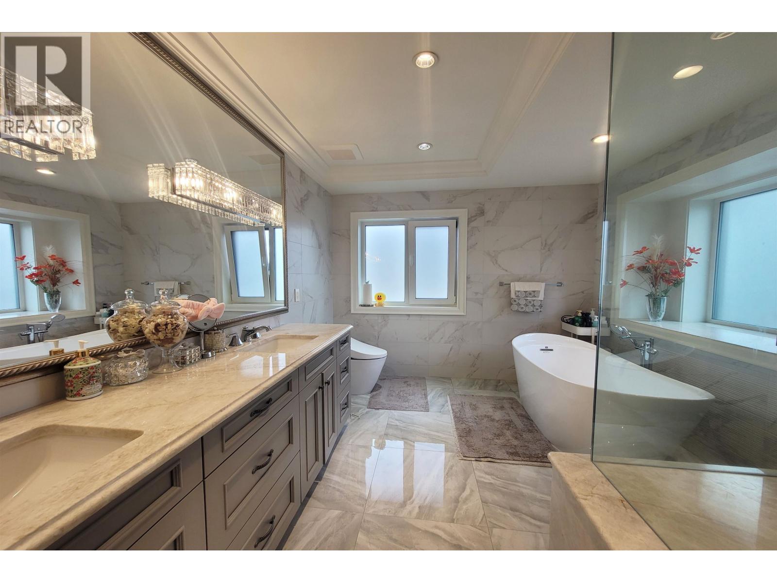 6878 Laurel Street, Vancouver, British Columbia  V6P 3T7 - Photo 11 - R2965761