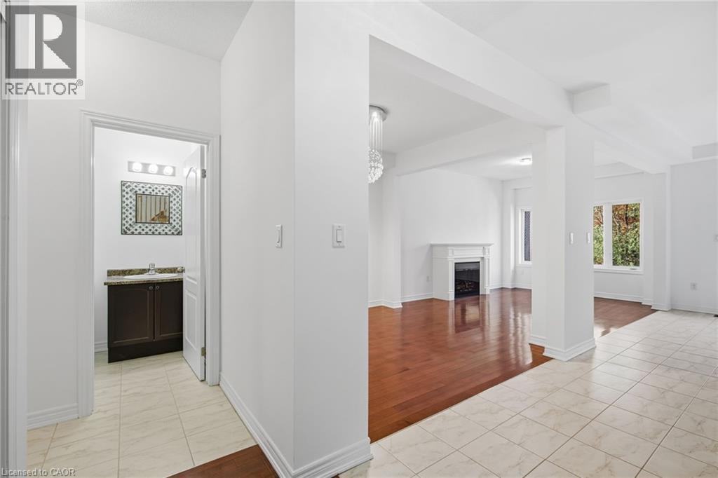 106 Maplevale Drive, Ancaster, Ontario  L9G 0C5 - Photo 9 - 40784129