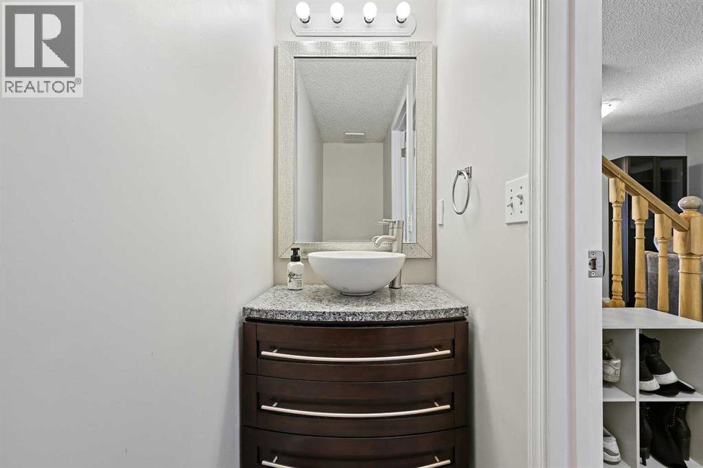 23 Inverness Gardens Se, Calgary, Alberta  T2Z 2W9 - Photo 21 - A2266039