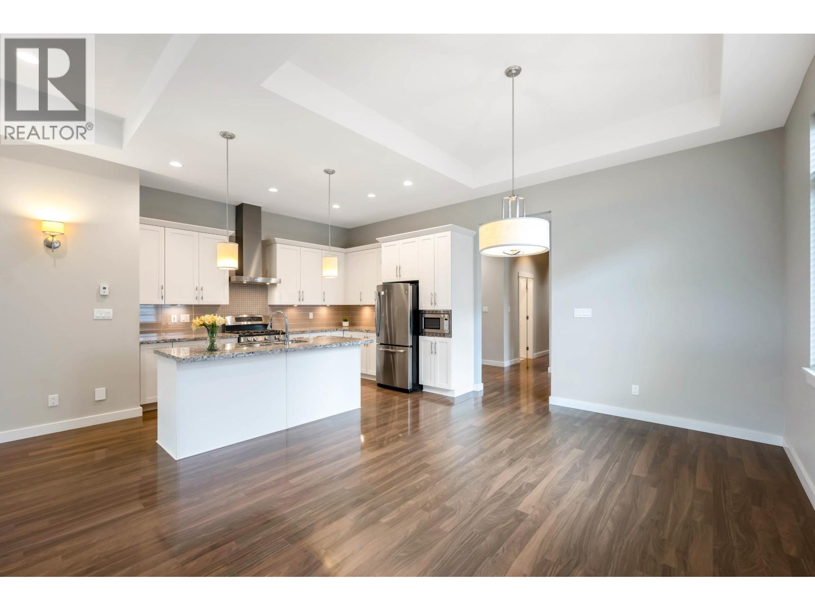 5036 Springs Boulevard, Delta, British Columbia  V4M 0A7 - Photo 12 - R3063077