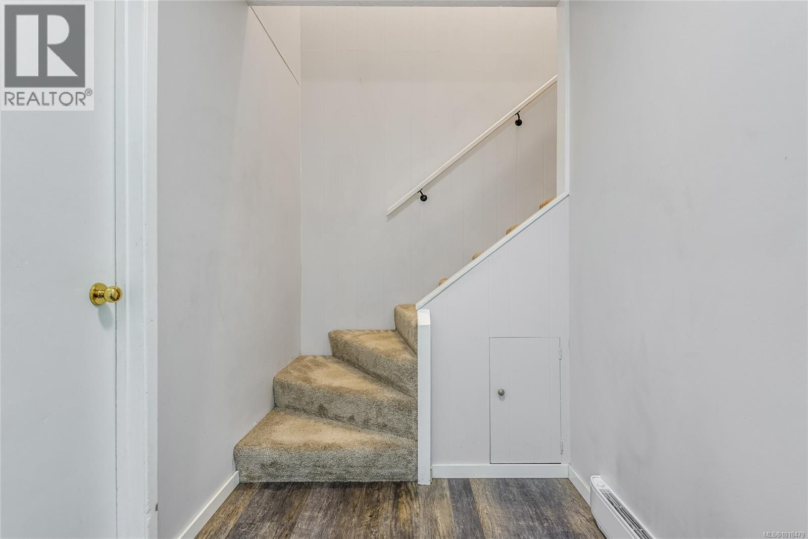 401 Cedar St, Campbell River, British Columbia  V9W 2V4 - Photo 3 - 1018479