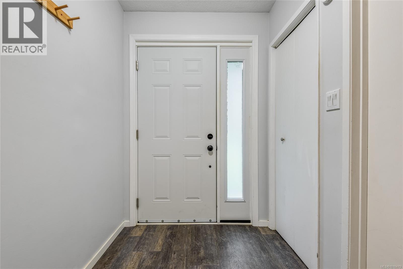 401 Cedar St, Campbell River, British Columbia  V9W 2V4 - Photo 4 - 1018479