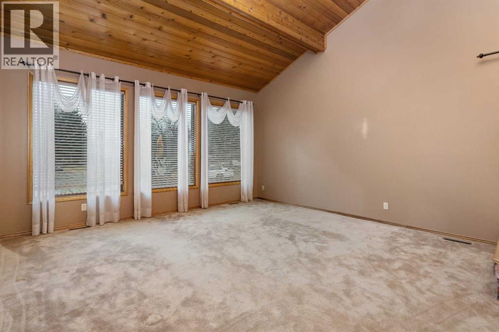 4211 69 Street, Camrose, Alberta  T4V 3V9 - Photo 3 - A2267386