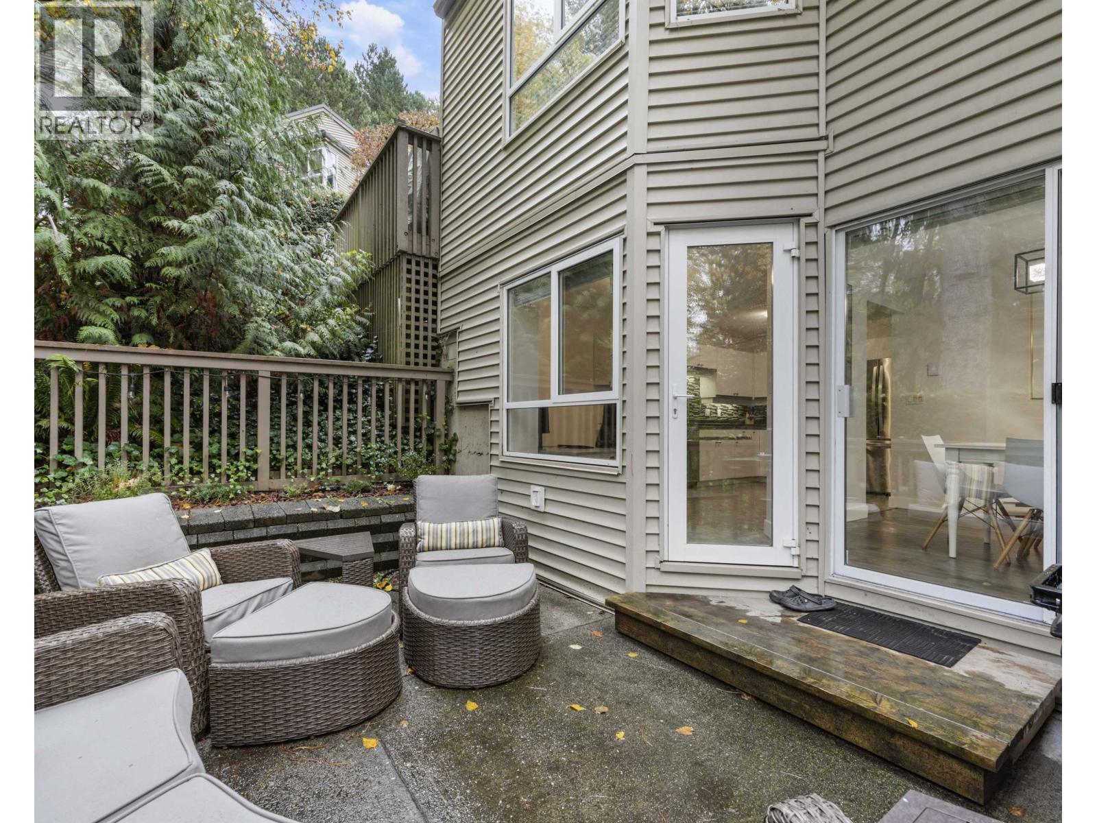 227 1215 Lansdowne Drive, Coquitlam, British Columbia  V3E 2P6 - Photo 33 - R3063091