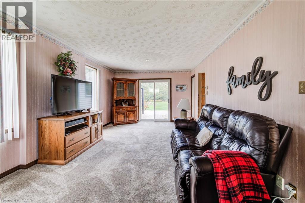 1301 Lobsinger Line, Woolwich, Ontario  N2J 4G8 - Photo 19 - 40781721