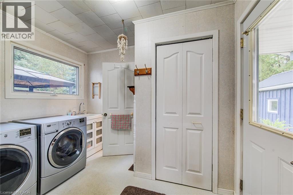 1301 Lobsinger Line, Woolwich, Ontario  N2J 4G8 - Photo 21 - 40781721