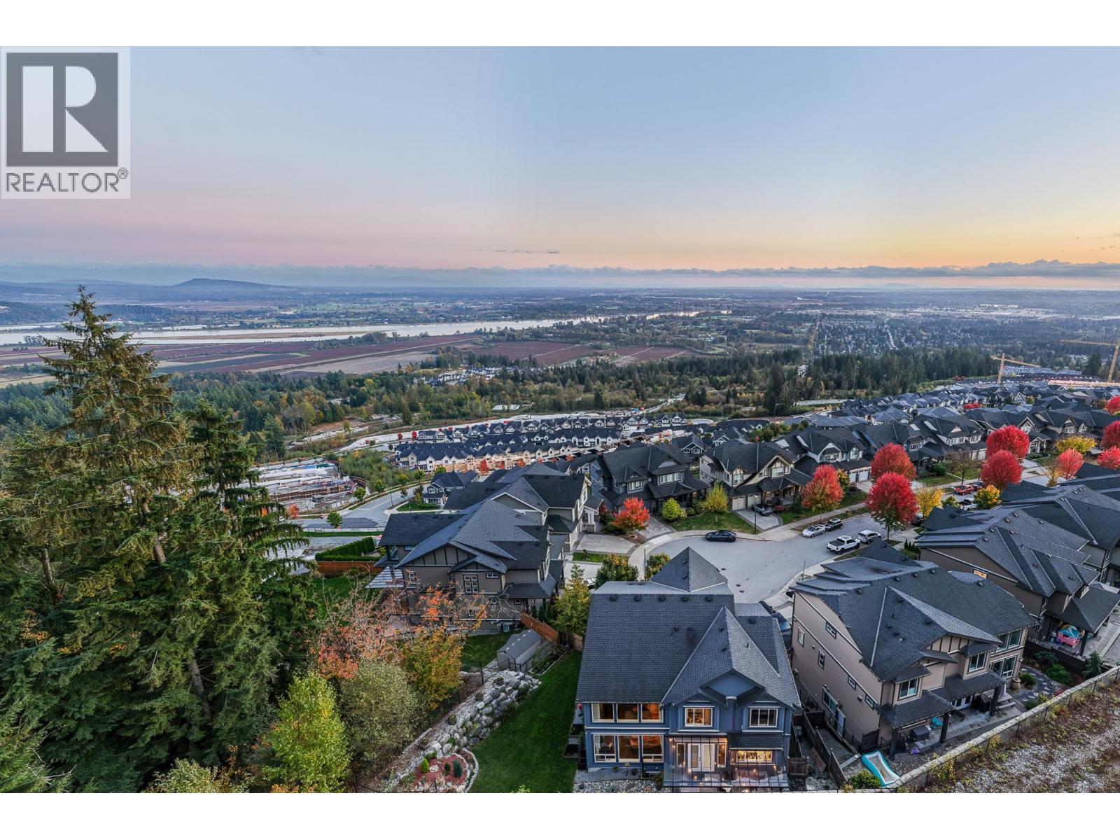 1468 Strawline Hill Street, Coquitlam, British Columbia  V3E 0L7 - Photo 35 - R3063105