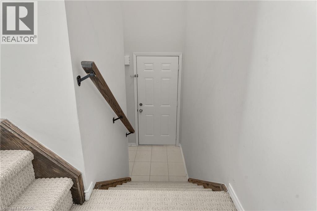 5044 Serena Drive, Beamsville, Ontario  L0R 1B2 - Photo 4 - 40784100