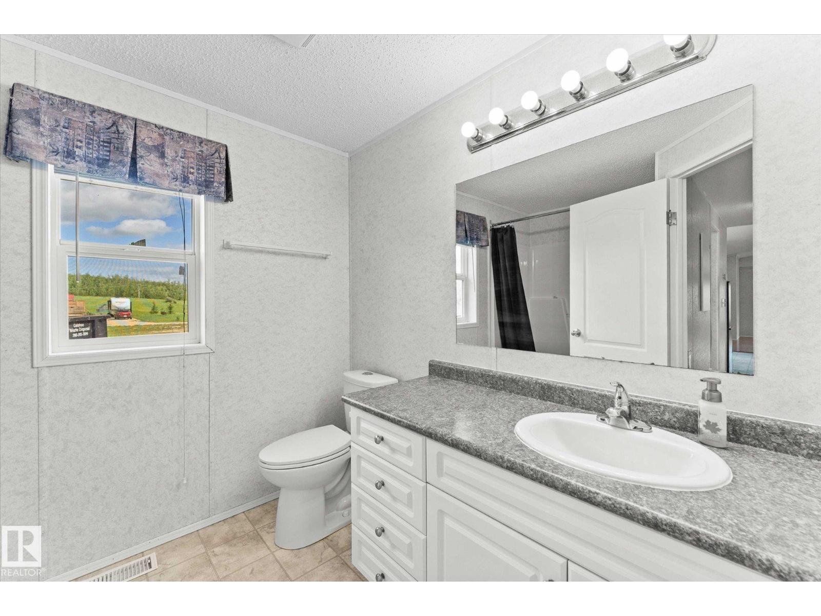 1308 Twp Road 552, Rural Lac Ste. Anne County, Alberta  T0E 1V0 - Photo 21 - E4455685