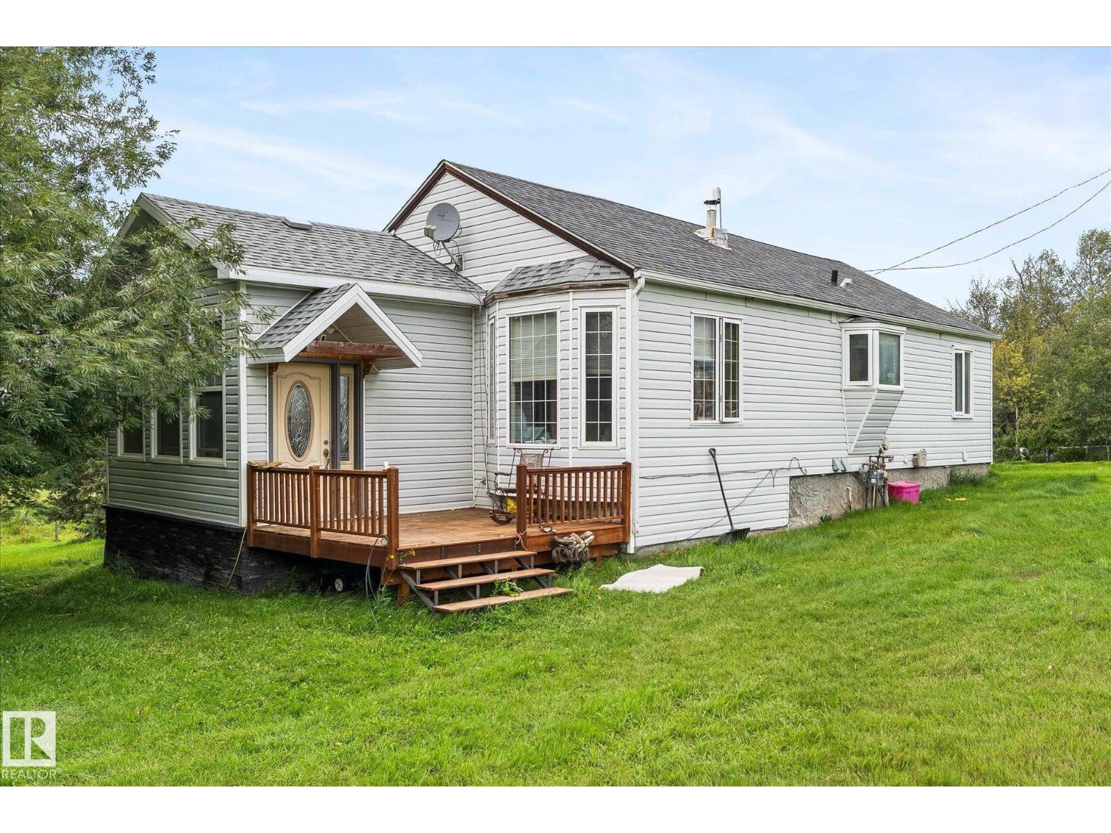 1308 Twp Road 552, Rural Lac Ste. Anne County, Alberta  T0E 1V0 - Photo 28 - E4455685