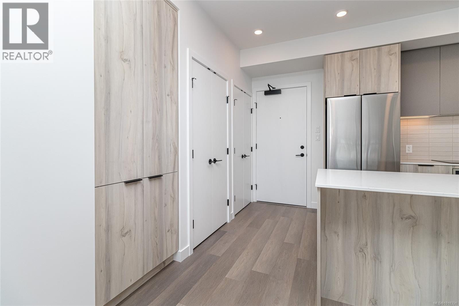 312 3564b Ryder Hesjedal Way, Colwood, British Columbia  V9C 0V4 - Photo 6 - 1018331