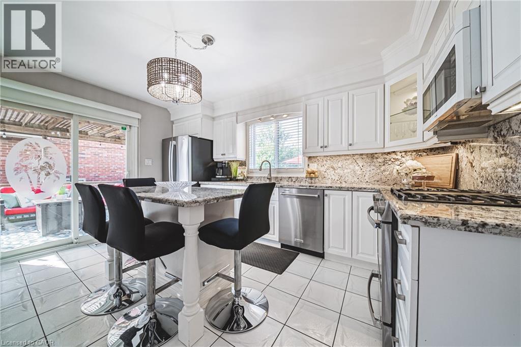 176 Highland Road W, Hamilton, Ontario  L8J 2S6 - Photo 15 - 40784236