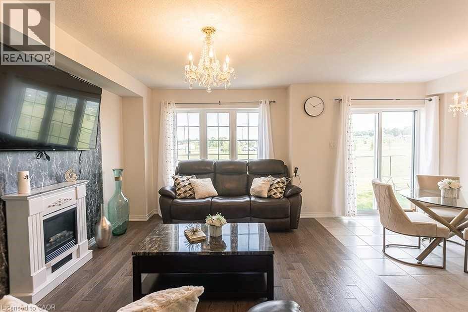 3 Cooke Avenue, Brantford, Ontario  N3T 0S2 - Photo 3 - 40784017